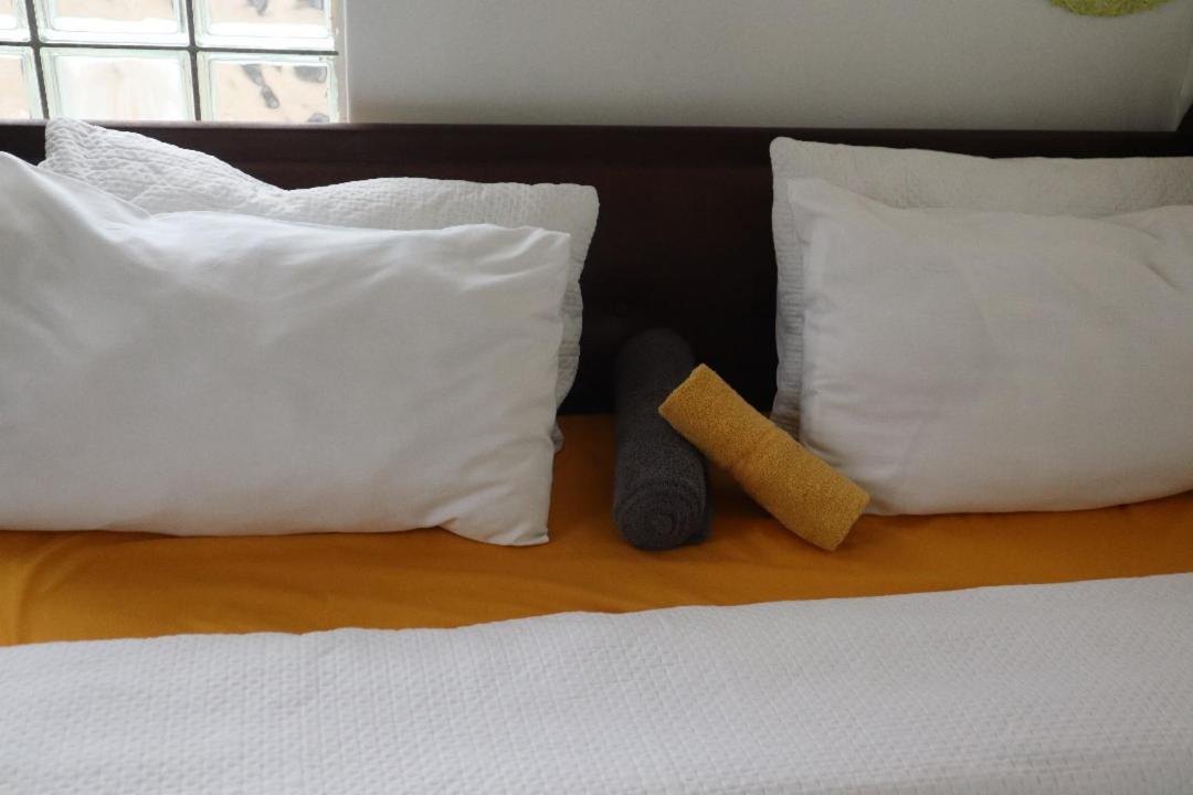 Coastwave Guest House Уолфиш-Бей Экстерьер фото