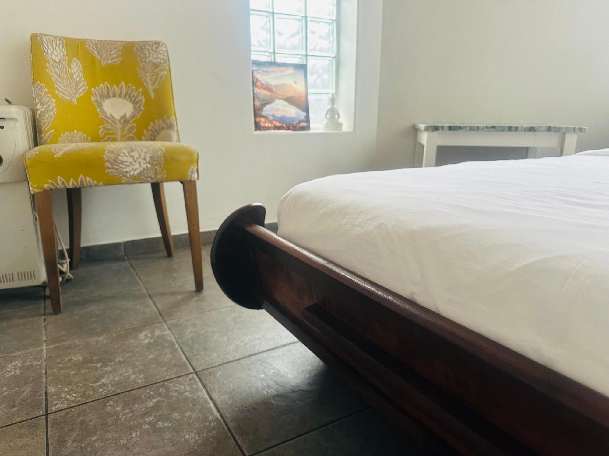 Coastwave Guest House Уолфиш-Бей Экстерьер фото
